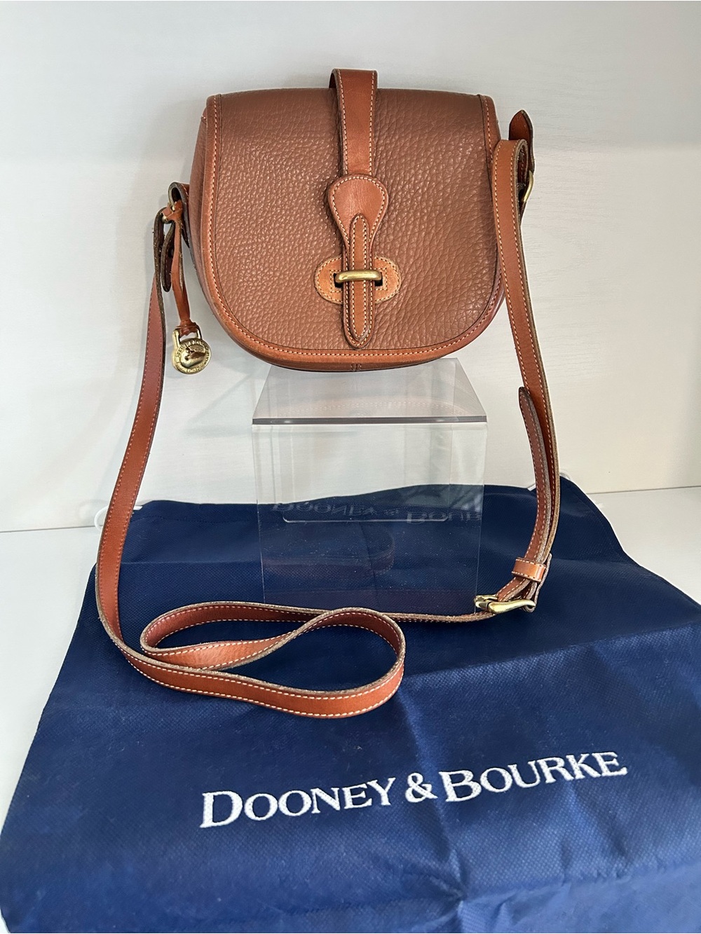 vintage Dooney & Bourke R51
Marble Crossbody Bag, Equestrian Tack Bag Collection